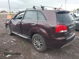 ✅ 2013 Kia Sorento SX • VIN: 5XYKWDA25DG374649 • Лот: 43557575. Опубликован ранее на IAAI с пробегом 252 835 миль. Бесплатный доступ к архиву аукционных продаж из США и подробный отчёт об истории автомобиля на DreamBid. Изображение 3.