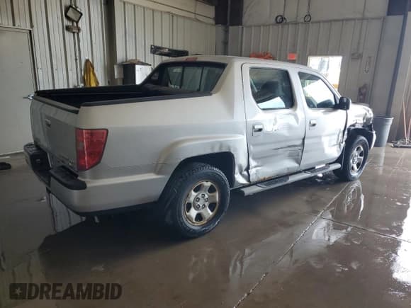 ✅ 2009 Honda Ridgeline RT • VIN: 5FPYK16239B107318 • Лот: 67021975. Опубликован ранее на Copart с пробегом 181 733 миль. Бесплатный доступ к архиву аукционных продаж из США и подробный отчёт об истории автомобиля на DreamBid. Изображение 3.