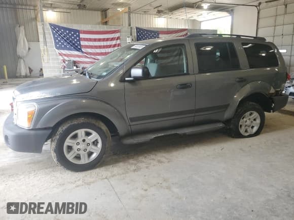 ✅ 2005 Dodge Durango SXT • VIN: 1D4HB38N15F574774 • Лот: 55855985. Опубликован ранее на Copart с пробегом 223 786 миль. Бесплатный доступ к архиву аукционных продаж из США и подробный отчёт об истории автомобиля на DreamBid. Изображение 1.