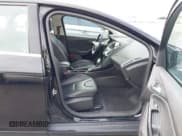 ✅ 2017 Ford Focus Titanium • VIN: 1FADP3J26HL267951 • Lot: 43728220. Listed on IAAI with 84,043 mi. Free auction sales archive from the USA and detailed vehicle history report at DreamBid. Image 5.