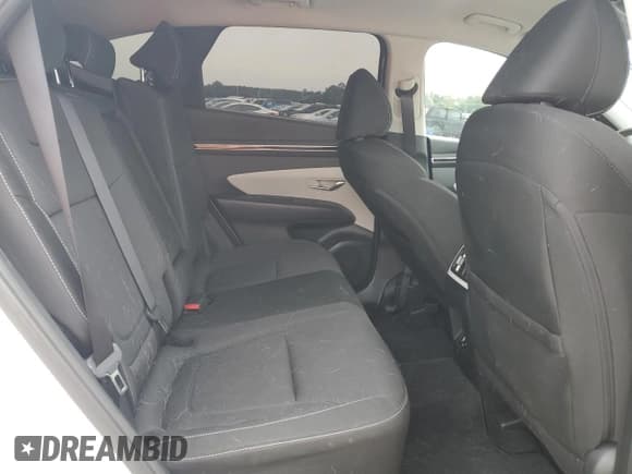 ✅ 2022 Hyundai Tucson Blue • VIN: KM8JBCA19NU063715 • Lot: 70663104. Wystawiony na Copart z przebiegiem 36 603 mil. Bezpłatny archiwum sprzedaży aukcyjnych z USA i szczegółowy raport historii pojazdu na DreamBid. Zdjęcie 11.