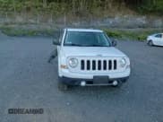 ✅ 2016 Jeep Patriot High Altitude • VIN: 1C4NJRFB0GD707070 • Lot: 82214085. Listed on Copart with 77,617 mi. Free auction sales archive from the USA and detailed vehicle history report at DreamBid. Image 14.