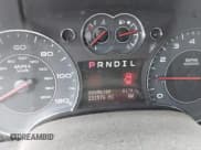 ✅ 2008 Pontiac Torrent • VIN: 2CKDL33F486329502 • Lot: 43051282. Wystawiony na IAAI z przebiegiem 231 576 mil. Bezpłatny archiwum sprzedaży aukcyjnych z USA i szczegółowy raport historii pojazdu na DreamBid. Zdjęcie 7.