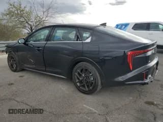 ✅ 2025 Kia K4 GT-Line Turbo • VIN: 3KPFW4DC3SE190598 • Lot: 81898035. Wystawiony na Copart z przebiegiem 2 932 mil. Bezpłatny archiwum sprzedaży aukcyjnych z USA i szczegółowy raport historii pojazdu na DreamBid. Zdjęcie 2.