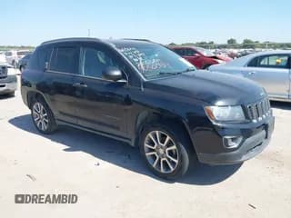 ✅ 2016 Jeep Compass Sport • VIN: 1C4NJCBA8GD650157 • Лот: 40500134. Опубликован ранее на IAAI с пробегом 70 388 миль. Бесплатный доступ к архиву аукционных продаж из США и подробный отчёт об истории автомобиля на DreamBid. Изображение 1.