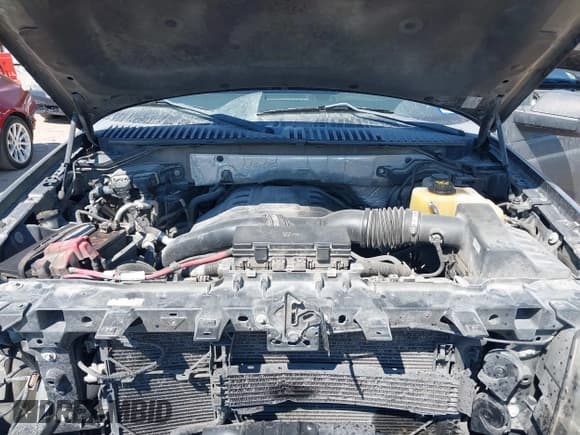 ✅ 2015 Ford Expedition XLT • VIN: 1FMJU1JTXFEF05087 • Lot: 43365384. Wystawiony na IAAI z przebiegiem 225 655 mil. Bezpłatny archiwum sprzedaży aukcyjnych z USA i szczegółowy raport historii pojazdu na DreamBid. Zdjęcie 10.