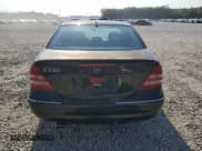 ✅ 2006 Mercedes-Benz C 230 Sport • VIN: WDBRF52H16F748864 • Lot: 81154175. Wystawiony na Copart z przebiegiem Nie podano. Bezpłatny archiwum sprzedaży aukcyjnych z USA i szczegółowy raport historii pojazdu na DreamBid. Zdjęcie 6.