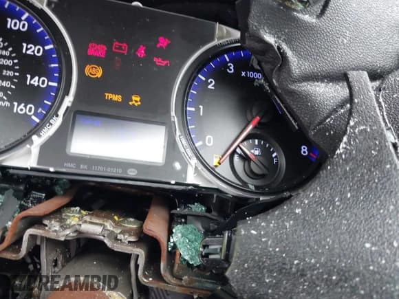 ✅ 2012 Hyundai Genesis Coupe 2.0T • VIN: KMHHT6KD9CU066018 • Lot: 42739170. Wystawiony na IAAI z przebiegiem 84 945 mil. Bezpłatny archiwum sprzedaży aukcyjnych z USA i szczegółowy raport historii pojazdu na DreamBid. Zdjęcie 7.