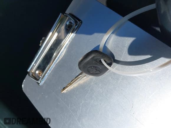 ✅ 2007 Toyota Camry LE • VIN: 4T1BE46KX7U624347 • Lot: 43674095. Wystawiony na IAAI z przebiegiem 179 169 mil. Bezpłatny archiwum sprzedaży aukcyjnych z USA i szczegółowy raport historii pojazdu na DreamBid. Zdjęcie 11.