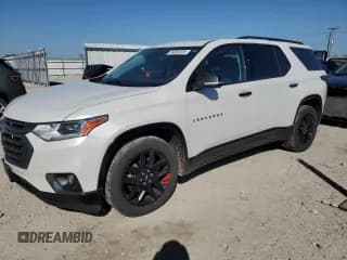 ✅ 2019 Chevrolet Traverse Premier • VIN: 1GNEVKKW1KJ210082 • Lot: 84362025. Wystawiony na Copart z przebiegiem 121 142 mil. Bezpłatny archiwum sprzedaży aukcyjnych z USA i szczegółowy raport historii pojazdu na DreamBid. Zdjęcie 1.