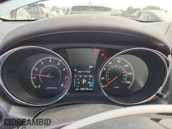 ✅ 2017 Mitsubishi Outlander ES • VIN: JA4AR3AU9HZ014090 • Lot: 71854235. Listed on Copart with 100,778 mi. Free auction sales archive from the USA and detailed vehicle history report at DreamBid. Image 9.