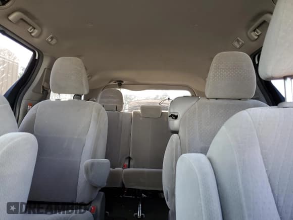 ✅ 2015 Toyota Sienna LE AAS • VIN: 5TDKK3DC6FS560071 • Lot: 59883805. Listed on Copart with 125,292 mi. Free auction sales archive from the USA and detailed vehicle history report at DreamBid. Image 10.