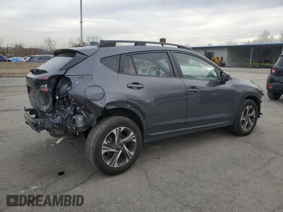 ✅ 2024 Subaru Crosstrek Premium • VIN: JF2GUADC2R8274796 • Lot: 90029315. Listed on Copart with 16,201 mi. Free auction sales archive from the USA and detailed vehicle history report at DreamBid. Image 3.