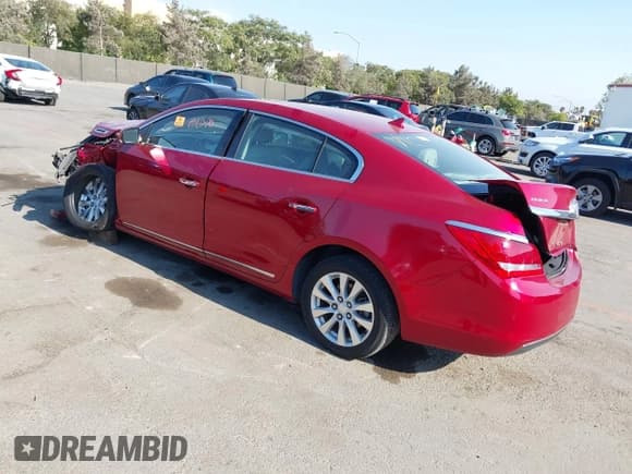 ✅ 2014 Buick LaCrosse Leather • VIN: 1G4GB5GR7EF179017 • Lot: 42934380. Wystawiony na IAAI z przebiegiem Nie podano. Bezpłatny archiwum sprzedaży aukcyjnych z USA i szczegółowy raport historii pojazdu na DreamBid. Zdjęcie 3.