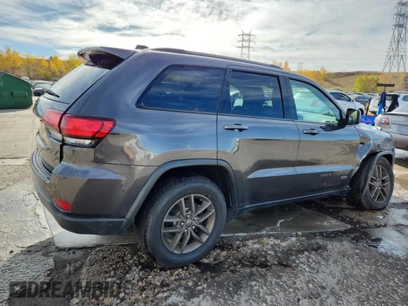 ✅ 2016 Jeep Grand Cherokee Laredo • VIN: 1C4RJFAG5GC462632 • Лот: 89833805. Опубликован ранее на Copart с пробегом 157 613 миль. Бесплатный доступ к архиву аукционных продаж из США и подробный отчёт об истории автомобиля на DreamBid. Изображение 3.