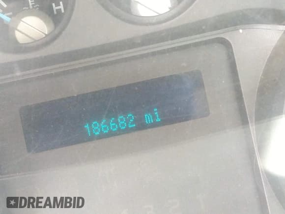 ✅ 2011 Ford F-350 Lariat • VIN: 1FT7X3B62BED03414 • Лот: 43405922. Опубликован ранее на IAAI с пробегом 186 682 миль. Бесплатный доступ к архиву аукционных продаж из США и подробный отчёт об истории автомобиля на DreamBid. Изображение 15.