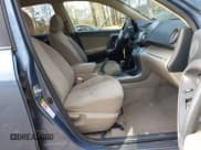 ✅ 2006 Toyota RAV4 Limited • VIN: JTMBD31V865007315 • Lot: 43697771. Listed on IAAI with 231,801 mi. Free auction sales archive from the USA and detailed vehicle history report at DreamBid. Image 5.