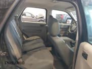 ✅ 2009 Ford Escape XLS • VIN: 1FMCU027X9KC99165 • Lot: 42565928. Listed on IAAI with 179,177 mi. Free auction sales archive from the USA and detailed vehicle history report at DreamBid. Image 8.