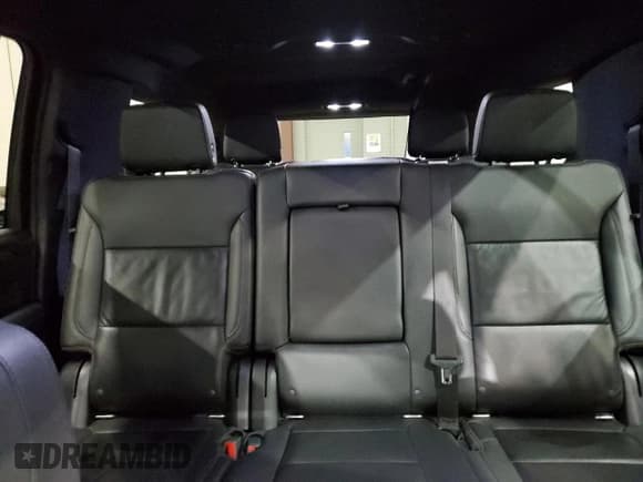 ✅ 2021 Chevrolet Suburban LT • VIN: 1GNSKCKD6MR346213 • Lot: 92567145. Listed on Copart with 241,550 mi. Free auction sales archive from the USA and detailed vehicle history report at DreamBid. Image 10.