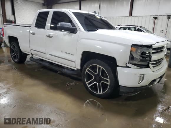 ✅ 2018 Chevrolet Silverado 1500 LTZ • VIN: 1GCVKSECXJZ222685 • Lot: 46224885. Wystawiony na Copart z przebiegiem 113 331 mil. Bezpłatny archiwum sprzedaży aukcyjnych z USA i szczegółowy raport historii pojazdu na DreamBid. Zdjęcie 4.