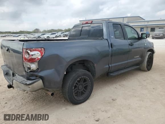 ✅ 2007 Toyota Tundra SR5 • VIN: 5TFRT54177X009956 • Lot: 82600165. Listed on Copart with 308,827 mi. Free auction sales archive from the USA and detailed vehicle history report at DreamBid. Image 3.
