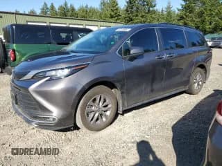 ✅ 2023 Toyota Sienna XLE • VIN: 5TDYRKEC0PS155288 • Lot: 72091175. Listed on Copart with 81,737 mi. Free auction sales archive from the USA and detailed vehicle history report at DreamBid. Image 1.