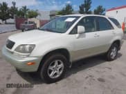 ✅ 2000 Lexus RX 300 • VIN: JT6HF10U9Y0132266 • Lot: 43009397. Wystawiony na IAAI z przebiegiem 175 445 mil. Bezpłatny archiwum sprzedaży aukcyjnych z USA i szczegółowy raport historii pojazdu na DreamBid. Zdjęcie 17.