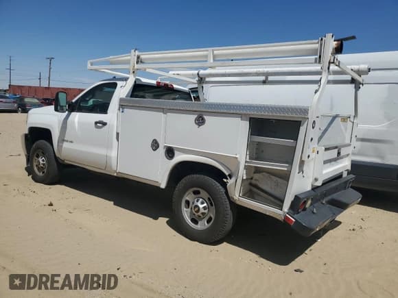 ✅ 2016 Chevrolet Silverado 2500HD Work Truck • VIN: 1GB0CUEG5GZ173902 • Лот: 43000865. Опубликован ранее на Copart с пробегом 140 032 миль. Бесплатный доступ к архиву аукционных продаж из США и подробный отчёт об истории автомобиля на DreamBid. Изображение 2.