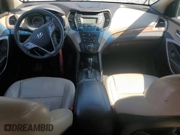 ✅ 2016 Hyundai Santa Fe • VIN: 5XYZT3LB6GG353781 • Lot: 81158055. Wystawiony na Copart z przebiegiem 150 164 mil. Bezpłatny archiwum sprzedaży aukcyjnych z USA i szczegółowy raport historii pojazdu na DreamBid. Zdjęcie 8.