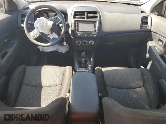 ✅ 2022 Mitsubishi Outlander ES • VIN: JA4APUAU5NU021929 • Лот: 87430875. Опубликован ранее на Copart с пробегом 54 578 миль. Бесплатный доступ к архиву аукционных продаж из США и подробный отчёт об истории автомобиля на DreamBid. Изображение 8.