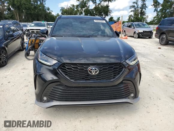 ✅ 2023 Toyota Highlander XSE • VIN: 5TDKDRAH0PS026059 • Lot: 69600505. Wystawiony na Copart z przebiegiem 38 825 mil. Bezpłatny archiwum sprzedaży aukcyjnych z USA i szczegółowy raport historii pojazdu na DreamBid. Zdjęcie 5.