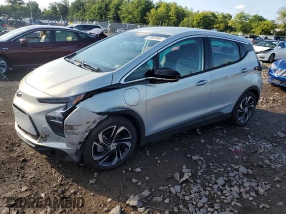 ✅ 2023 Chevrolet Bolt EV 2LT • VIN: 1G1FX6S01P4205912 • Lot: 67951064. Wystawiony na Copart z przebiegiem 4 223 mil. Bezpłatny archiwum sprzedaży aukcyjnych z USA i szczegółowy raport historii pojazdu na DreamBid. Zdjęcie 1.