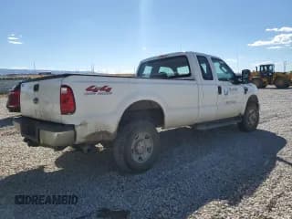 ✅ 2008 Ford F-350 XL • VIN: 1FTWX31YX8EA08939 • Lot: 72551874. Wystawiony na Copart z przebiegiem Nie podano. Bezpłatny archiwum sprzedaży aukcyjnych z USA i szczegółowy raport historii pojazdu na DreamBid. Zdjęcie 3.