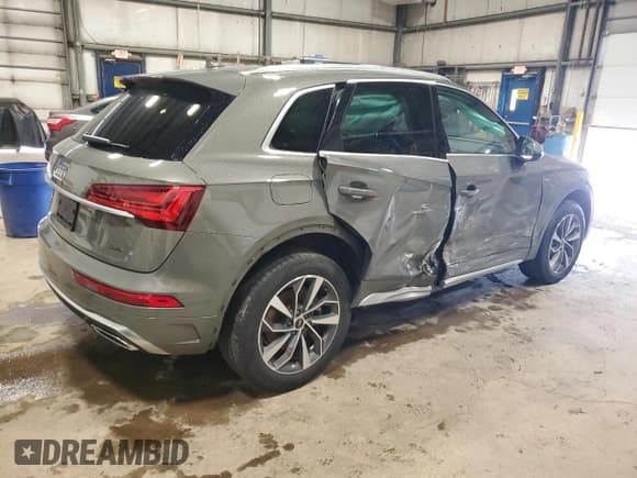 ✅ 2023 Audi Q5 S line Premium Plus • VIN: WA1EAAFY8P2135855 • Lot: 54130475. Listed on Copart with 24,241 mi. Free auction sales archive from the USA and detailed vehicle history report at DreamBid. Image 3.