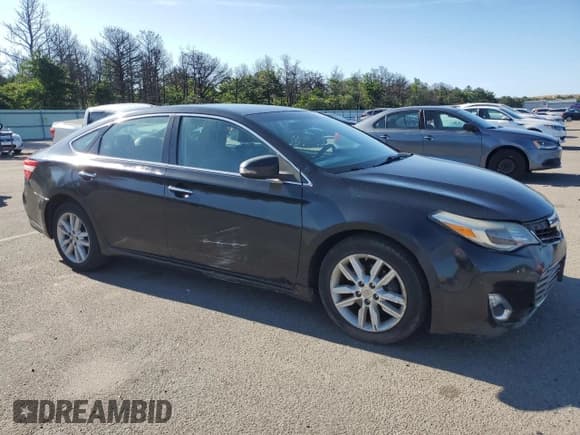 ✅ 2013 Toyota Avalon XLE • VIN: 4T1BK1EB4DU025545 • Lot: 60996925. Listed on Copart with 271,978 mi. Free auction sales archive from the USA and detailed vehicle history report at DreamBid. Image 4.