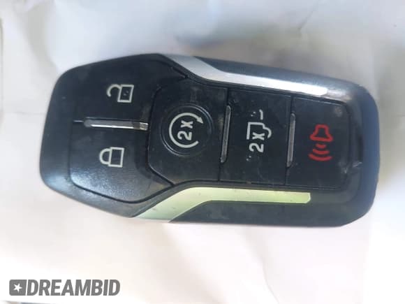 ✅ 2017 Ford F-150 XL • VIN: 1FTEW1EGXHFA37307 • Лот: 42709550. Опубликован ранее на IAAI с пробегом 89 499 миль. Бесплатный доступ к архиву аукционных продаж из США и подробный отчёт об истории автомобиля на DreamBid. Изображение 11.