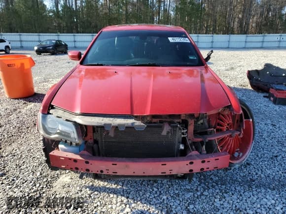 ✅ 2016 Chrysler 300 S • VIN: 2C3CCABT7GH295092 • Lot: 46112145. Listed on Copart with 228,631 mi. Free auction sales archive from the USA and detailed vehicle history report at DreamBid. Image 5.