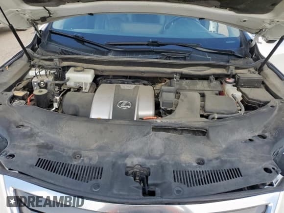 ✅ 2016 Lexus RX 450h • VIN: 2T2BGMCA7GC005353 • Lot: 85685665. Wystawiony na Copart z przebiegiem 103 931 mil. Bezpłatny archiwum sprzedaży aukcyjnych z USA i szczegółowy raport historii pojazdu na DreamBid. Zdjęcie 11.