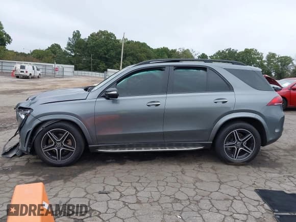 ✅ 2021 Mercedes-Benz GLE 350 • VIN: 4JGFB4JB0MA388743 • Lot: 43380660. Wystawiony na IAAI z przebiegiem 65 000 mil. Bezpłatny archiwum sprzedaży aukcyjnych z USA i szczegółowy raport historii pojazdu na DreamBid. Zdjęcie 13.