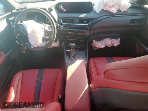 ✅ 2021 Lexus UX 250h F Sport • VIN: JTHR9JBHXM2039208 • Lot: 86689314. Wystawiony na Copart z przebiegiem Nie podano. Bezpłatny archiwum sprzedaży aukcyjnych z USA i szczegółowy raport historii pojazdu na DreamBid. Zdjęcie 8.