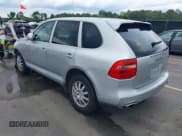 ✅ 2008 Porsche Cayenne • VIN: WP1AA29P48LA07412 • Lot: 42362545. Wystawiony na IAAI z przebiegiem 201 813 mil. Bezpłatny archiwum sprzedaży aukcyjnych z USA i szczegółowy raport historii pojazdu na DreamBid. Zdjęcie 3.