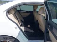 ✅ 2017 Volkswagen Jetta SE • VIN: 3VWB67AJ5HM358238 • Lot: 42997824. Listed on IAAI with 165,066 mi. Free auction sales archive from the USA and detailed vehicle history report at DreamBid. Image 8.