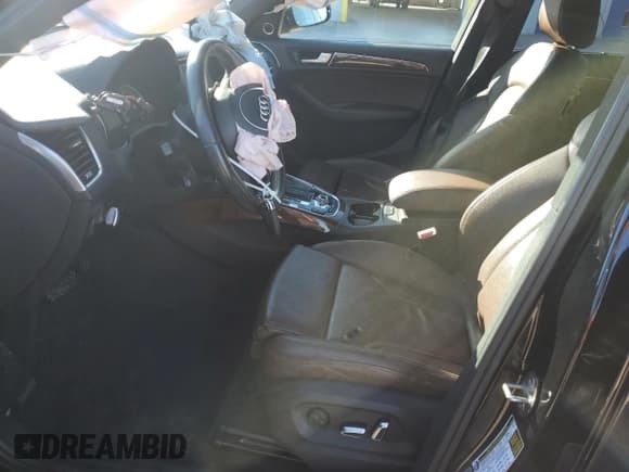 ✅ 2015 Audi Q5 Prestige • VIN: WA1WGAFP2FA010901 • Lot: 86648495. Listed on Copart with 110,485 mi. Free auction sales archive from the USA and detailed vehicle history report at DreamBid. Image 7.