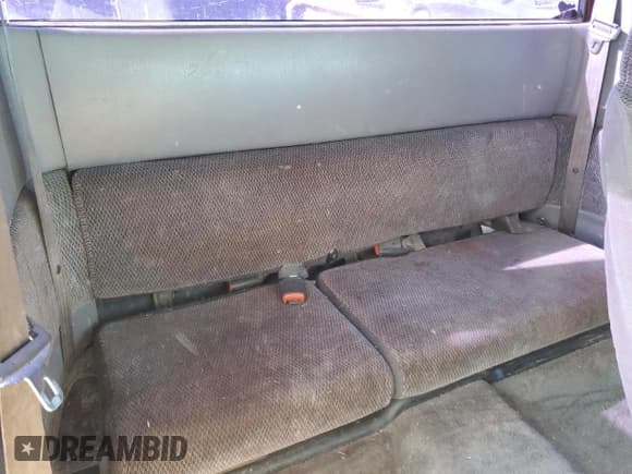 ✅ 1999 Dodge Dakota SLT • VIN: 1B7GL22Y2XS193321 • Lot: 50845475. Wystawiony na Copart z przebiegiem 249 030 mil. Bezpłatny archiwum sprzedaży aukcyjnych z USA i szczegółowy raport historii pojazdu na DreamBid. Zdjęcie 10.