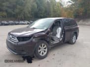 ✅ 2013 Toyota Highlander Plus • VIN: 5TDBK3EH3DS259443 • Лот: 43380872. Опубликован ранее на IAAI с пробегом 230 347 миль. Бесплатный доступ к архиву аукционных продаж из США и подробный отчёт об истории автомобиля на DreamBid. Изображение 6.