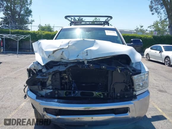 ✅ 2017 Ram 2500 Tradesman • VIN: 3C6UR4CJ0HG587687 • Лот: 42225541. Опубликован ранее на IAAI с пробегом 46 211 миль. Бесплатный доступ к архиву аукционных продаж из США и подробный отчёт об истории автомобиля на DreamBid. Изображение 12.