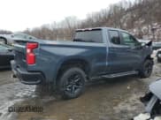 ✅ 2020 Chevrolet Silverado 1500 Custom Trail Boss • VIN: 1GCRYCEF3LZ255689 • Lot: 45220315. Wystawiony na Copart z przebiegiem Nie podano. Bezpłatny archiwum sprzedaży aukcyjnych z USA i szczegółowy raport historii pojazdu na DreamBid. Zdjęcie 3.