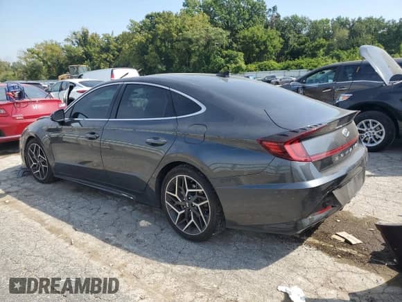 2021 Hyundai Sonata N Line с VIN 5NPEK4JC8MH105815, выставлен на аукционе Copart как лот 81047045 с пробегом 105 127 миль миль и Списание • Salvage title. История ставок и продаж доступна на DreamBid. Изображение 2.