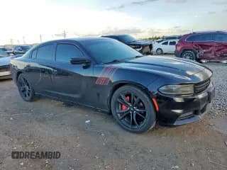 ✅ 2018 Dodge Charger SXT • VIN: 2C3CDXBG0JH186211 • Lot: 81691755. Wystawiony na Copart z przebiegiem 186 114 mil. Bezpłatny archiwum sprzedaży aukcyjnych z USA i szczegółowy raport historii pojazdu na DreamBid. Zdjęcie 4.