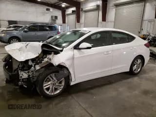 ✅ 2019 Hyundai Elantra SEL • VIN: 5NPD84LF5KH418173 • Lot: 85333065. Listed on Copart with 70,534 mi. Free auction sales archive from the USA and detailed vehicle history report at DreamBid. Image 1.